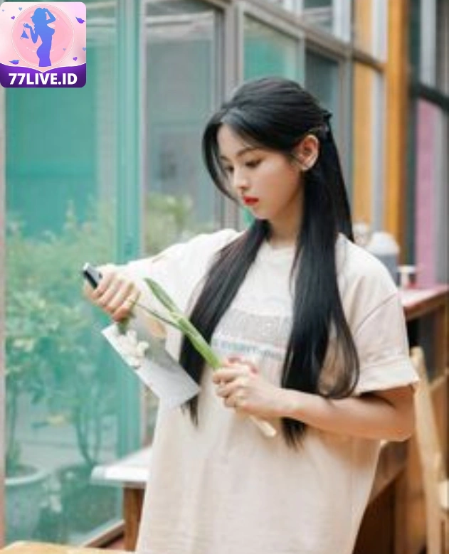 Dương Siêu Việt -hot51.live