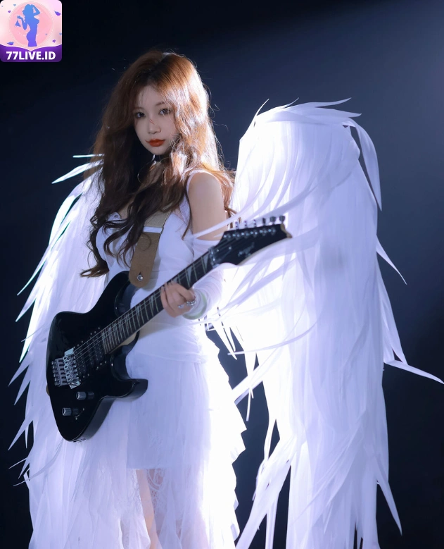 Gao Leng Xiao Bie Tu -hot51.live