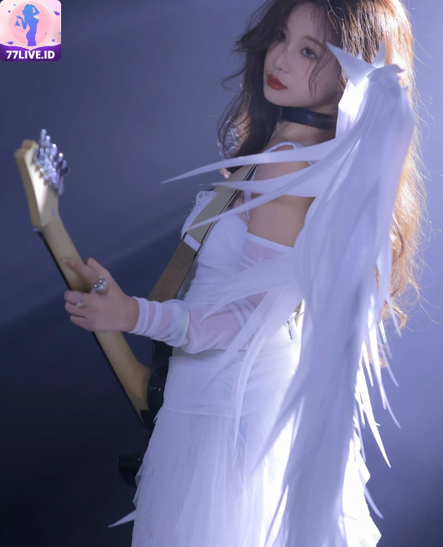 Gao Leng Xiao Bie Tu -hot51.live