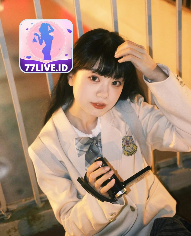 Aria Lewis-77LIVE.ID