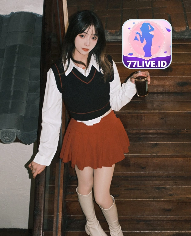 Chloe Morgan-77LIVE.ID