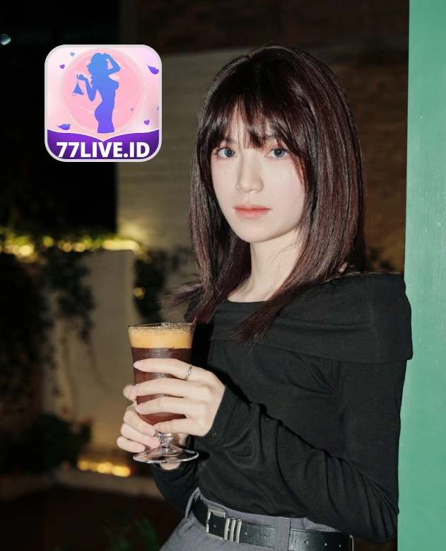 Chloe Stewart-77LIVE.ID