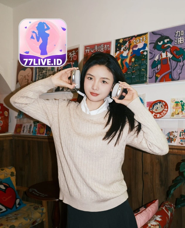 Madison Clark-77LIVE.ID