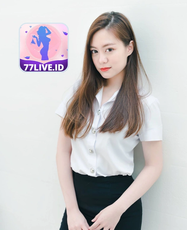 Olivia Turner-77LIVE.ID