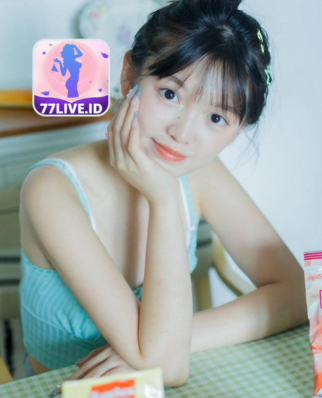 Violet Mitchell -77LIVE.ID