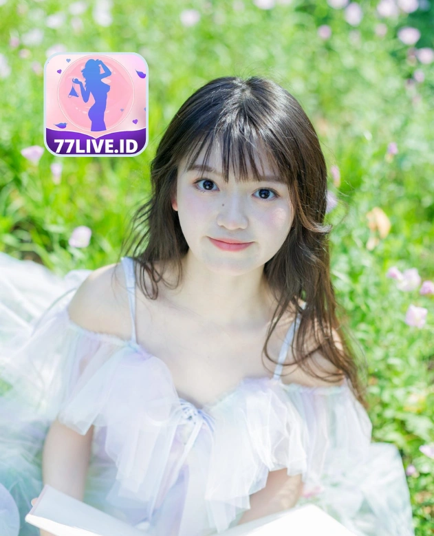 Whitney Grant -77LIVE.ID