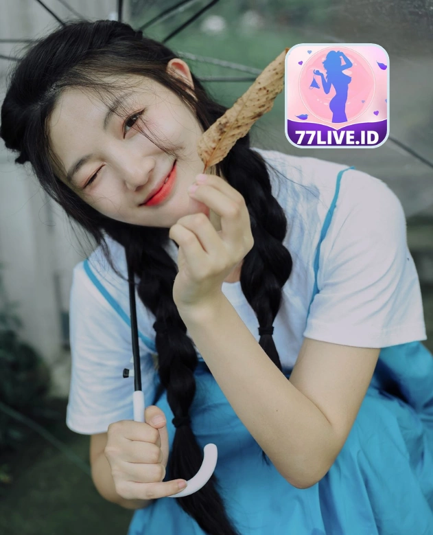 Xenia Holmes -77LIVE.ID