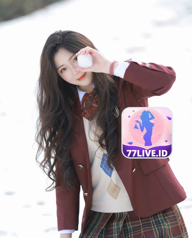 Gloria Turner-77LIVE.ID