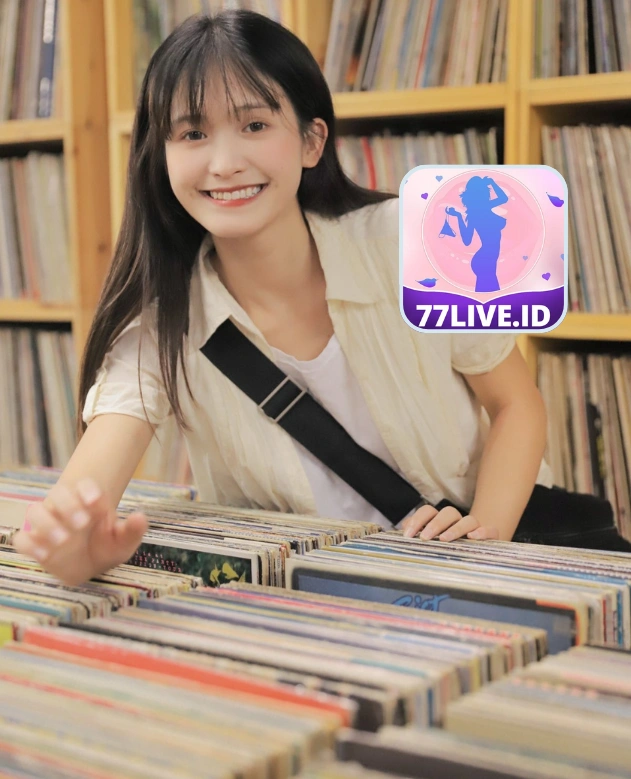 Grace Mitchell-77LIVE.ID