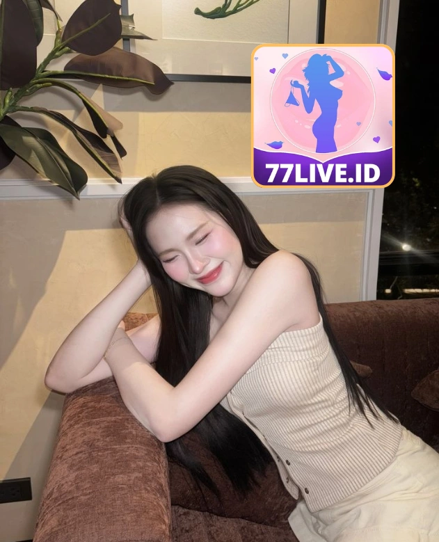 Emilia Hayes-77LIVE.ID